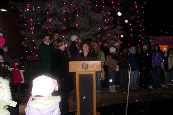 Tree Lighting ceramony